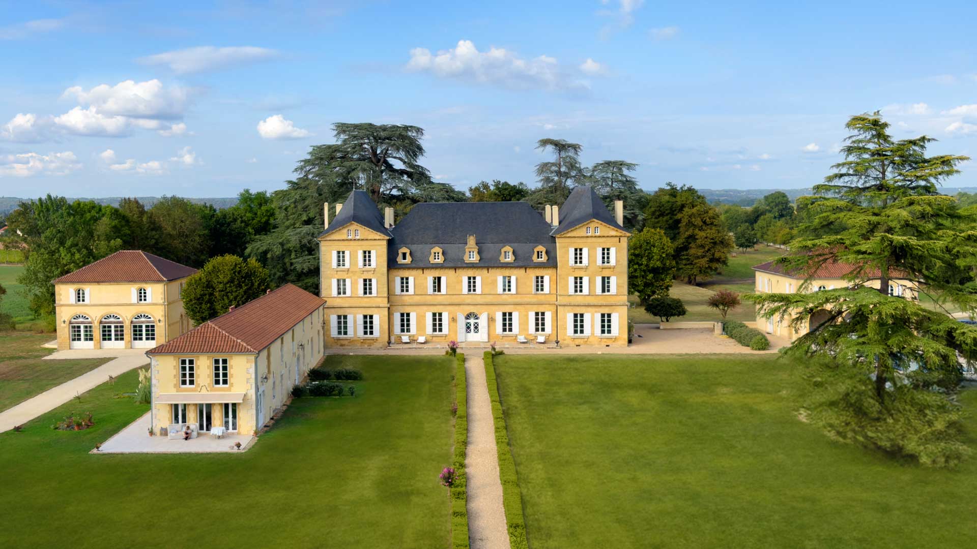 Chateau de Monboucher